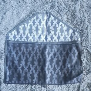 Thirty-One Gray and White Hanging Organizer